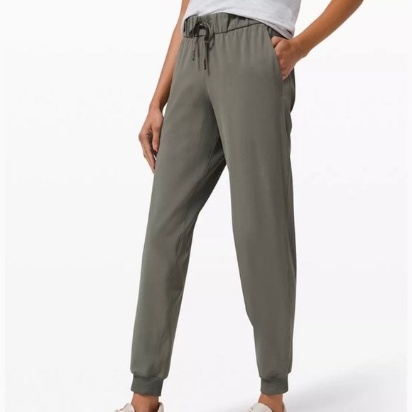 lululemon athletica Pants - LULULEMON On the Fly Jogger